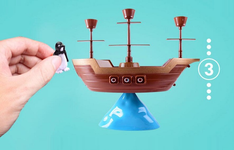 Con Tàu Cướp Biển Cân Bằng Trò - đánh giá và giá Board Game Pirates